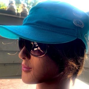 Cabalas Women’s Teal Newsboy Cabbie Double Button Hat Size One